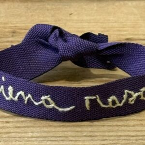 BRACCIALE COLOR VIOLA "PIENA RASA" ricamato a mano