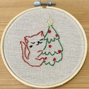 TELAIO "GATTO DI NATALE" ricamato a mano