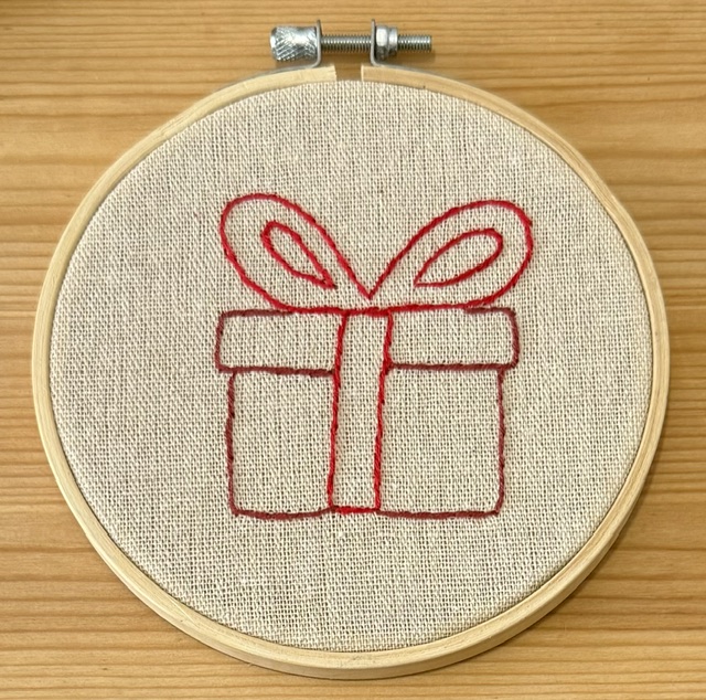 TELAIO "REGALO DI NATALE" ricamato a mano