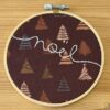 TELAIO "NOEL CON ALBERELLI" ricamato a mano