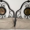 FEDERE "CHE BARBA,CHE NOIA / CHE BARBA,CHE NOIA" ricamate a mano (crema)
